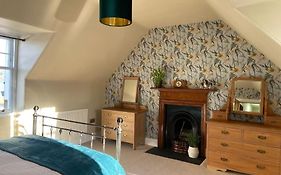 Signalman'S Cottage In Clachnaharry